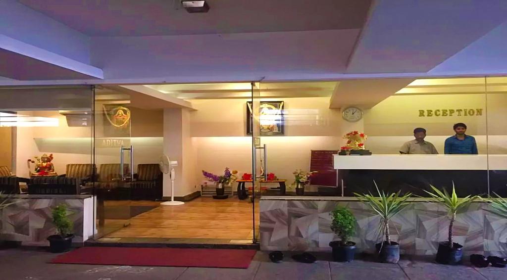 ホテルAditya Palace Rājahmundry エクステリア 写真